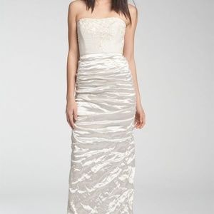 Nicole Miller Strapless Wedding Dress